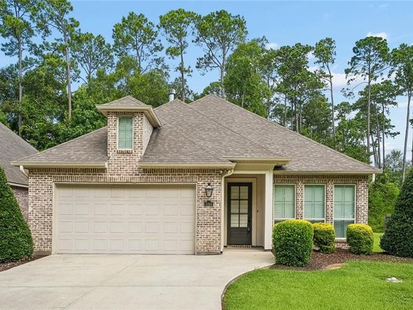 2064 MOLITOR Street, Mandeville, LA 70448