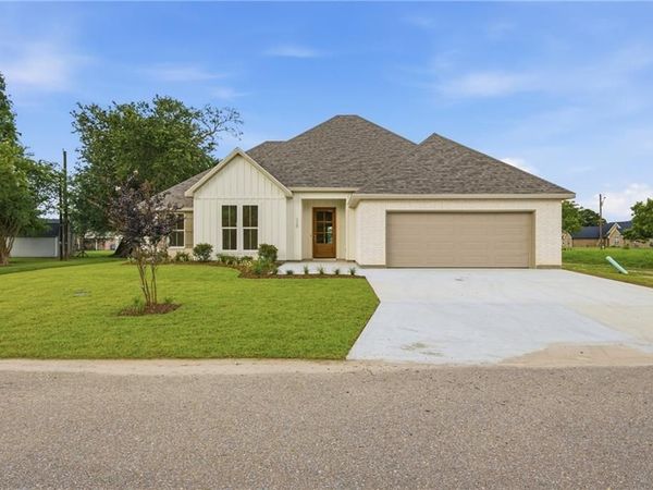 110 BUTTERNUT Street, Hahnville, LA 70057