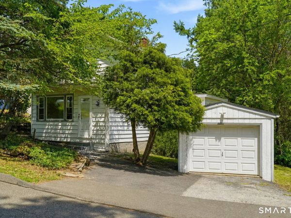 6 Beech , Ansonia, CT 06401