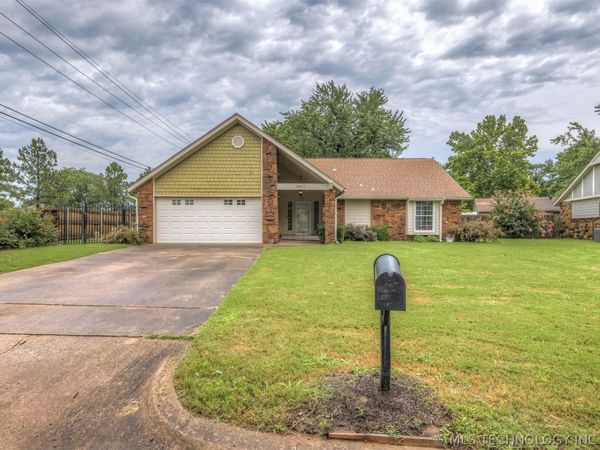 4801 S Birch Avenue , Broken Arrow, OK 74011