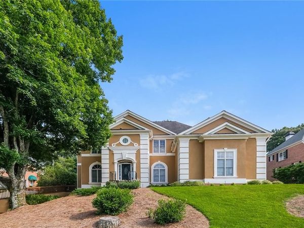 505 Saint Regis Drive , Alpharetta, GA 30022