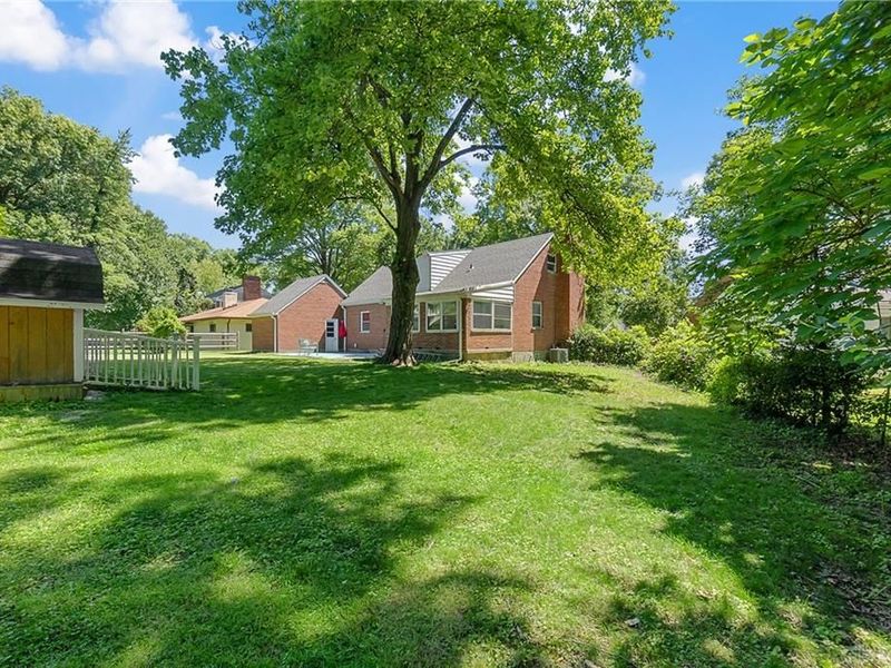 6465 Loiswood Drive, Cincinnati, OH 45224 Photo 27