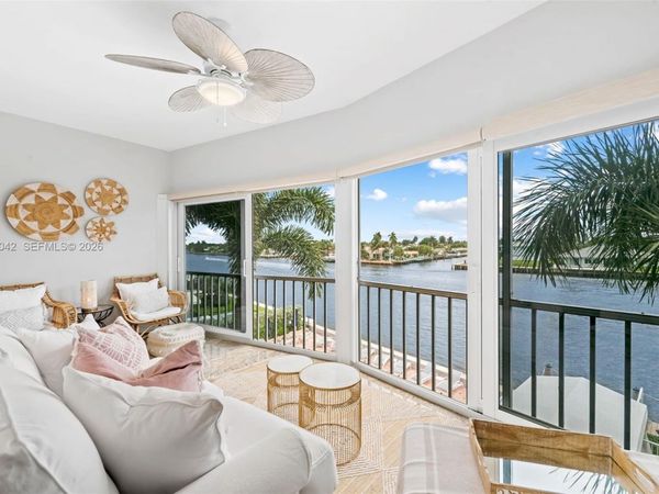 711 N Riverside Dr , Unit 302, Pompano Beach, FL 33062
