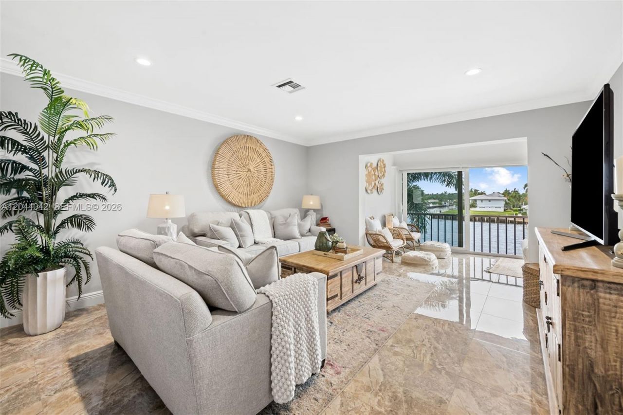 711 N Riverside Dr , Unit 302, Pompano Beach, FL 33062 Photo