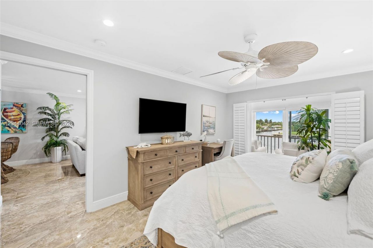 711 N Riverside Dr , Unit 302, Pompano Beach, FL 33062 Photo