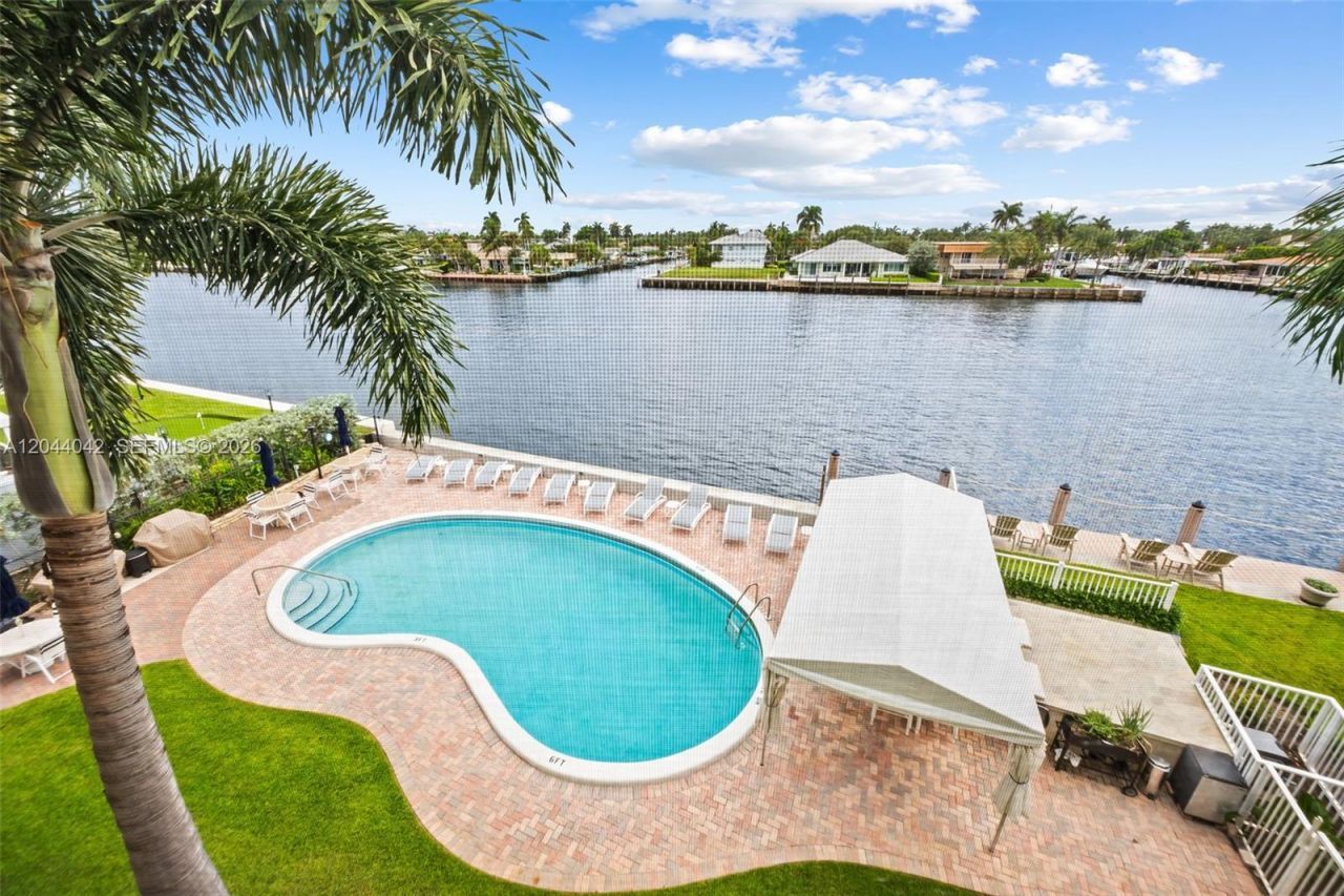 711 N Riverside Dr , Unit 302, Pompano Beach, FL 33062 Photo