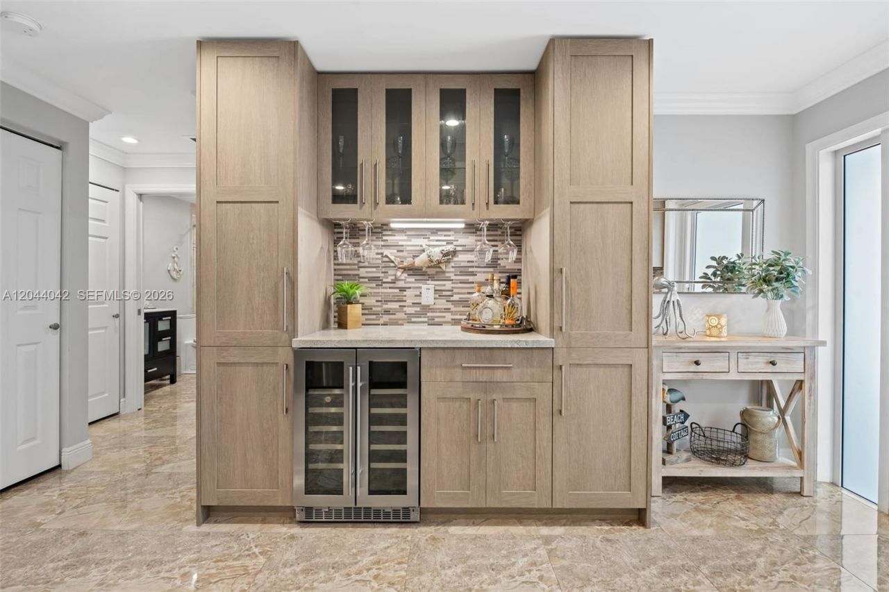 711 N Riverside Dr , Unit 302, Pompano Beach, FL 33062 Photo