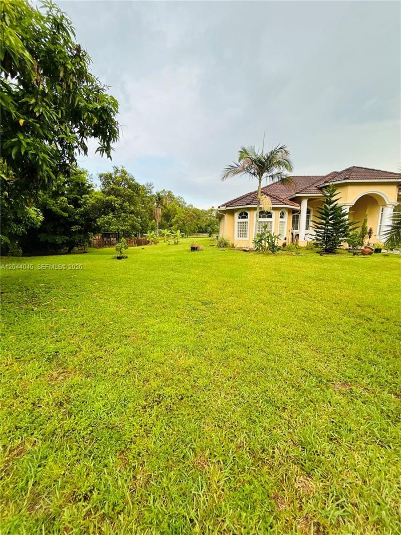 13754 N 48th Ct N, West Palm Beach, FL 33411 Photo