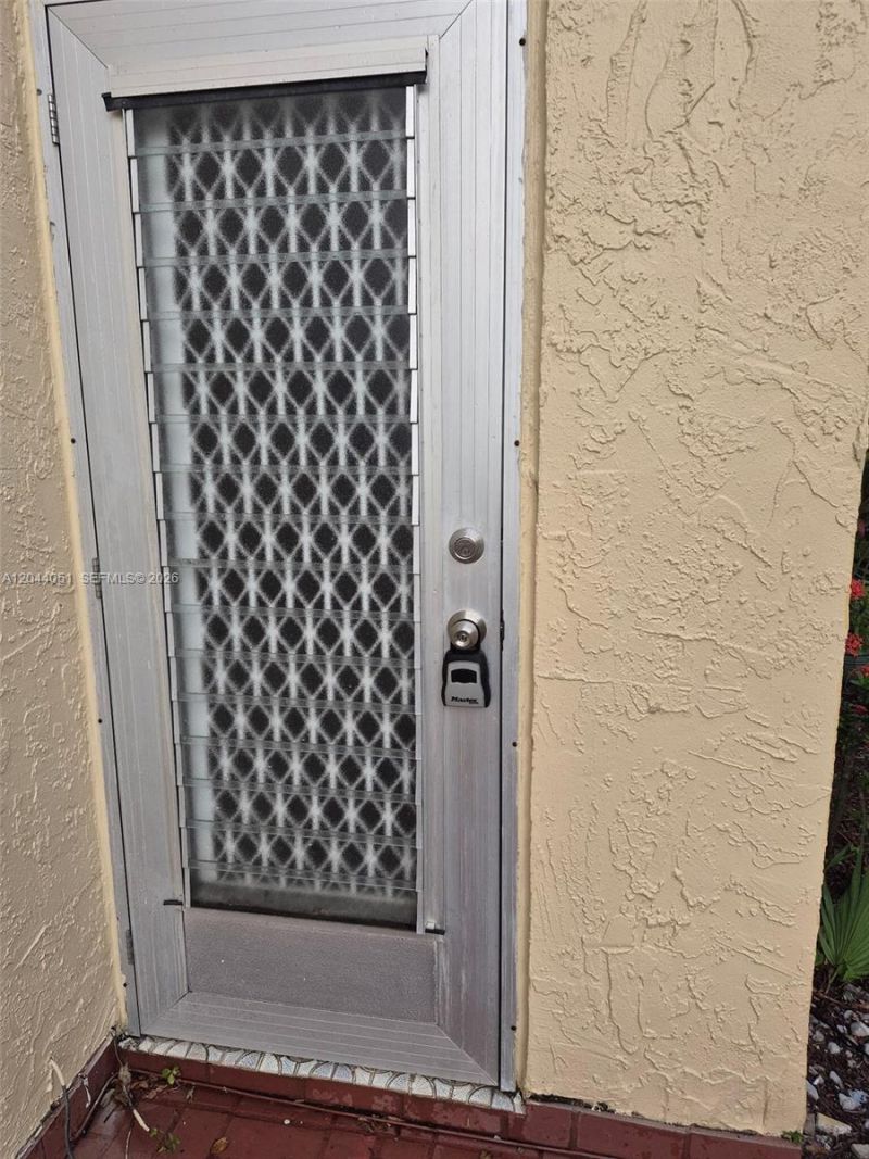 3940 NW 42nd Ave , Unit 122, Lauderdale Lakes, FL 33319 Photo