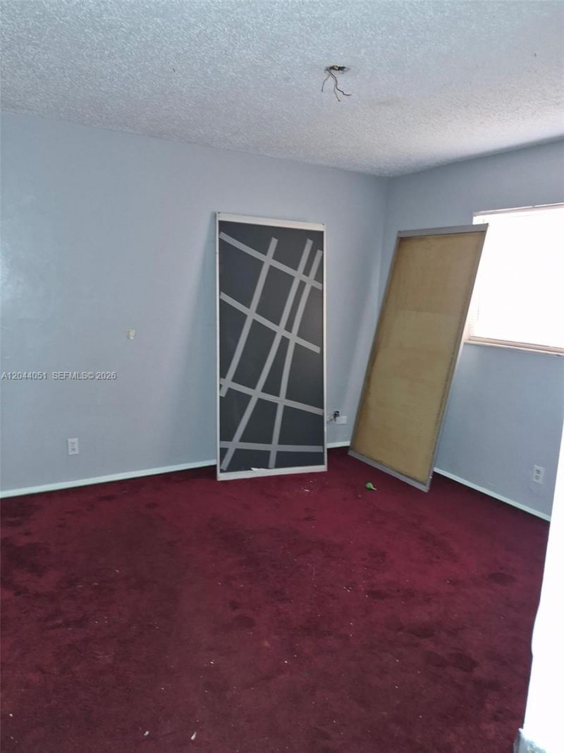 3940 NW 42nd Ave , Unit 122, Lauderdale Lakes, FL 33319 Photo