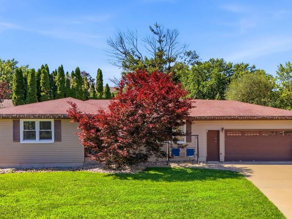 800 Terrace Drive, Burlington, IA 52601