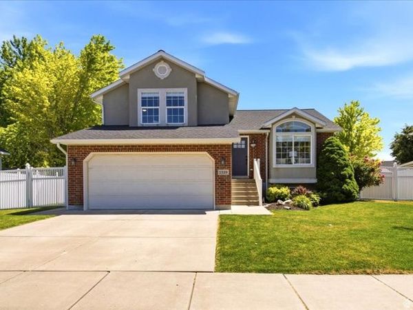 1519 W GRANITE DR , Layton, UT 84041
