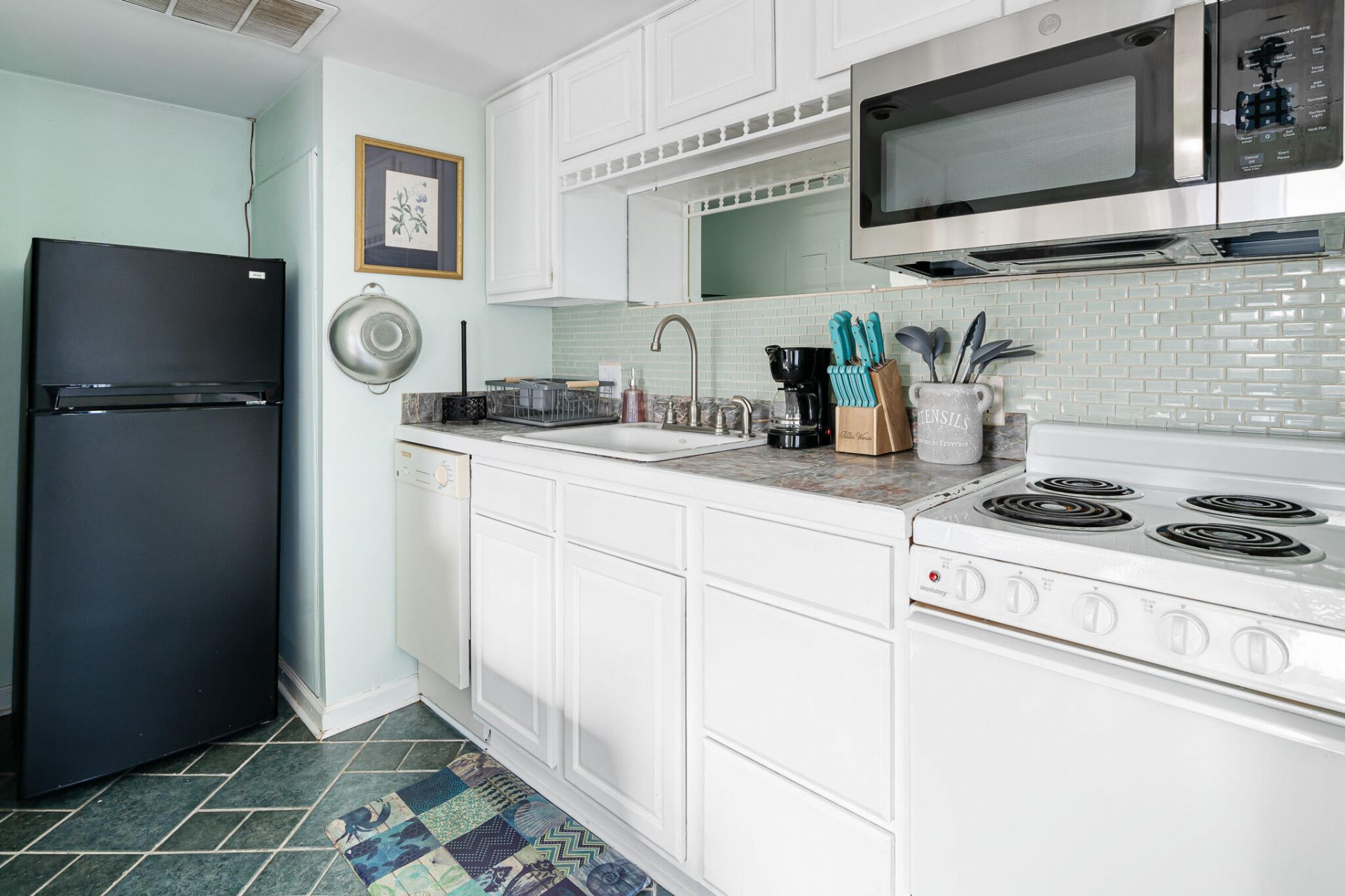54 Wentworth Street Photo 5