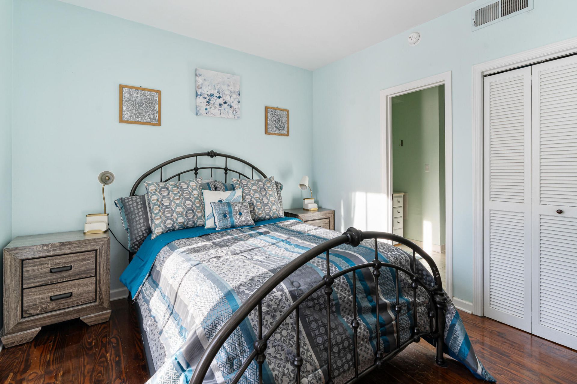 54 Wentworth Street Photo 7