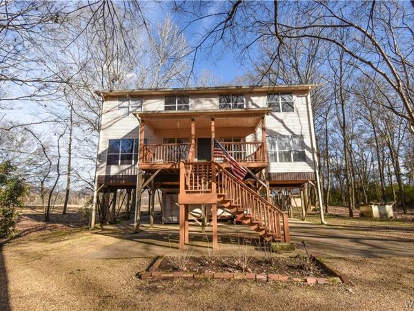 13593 Riverbend Road, Moundville, AL 35474