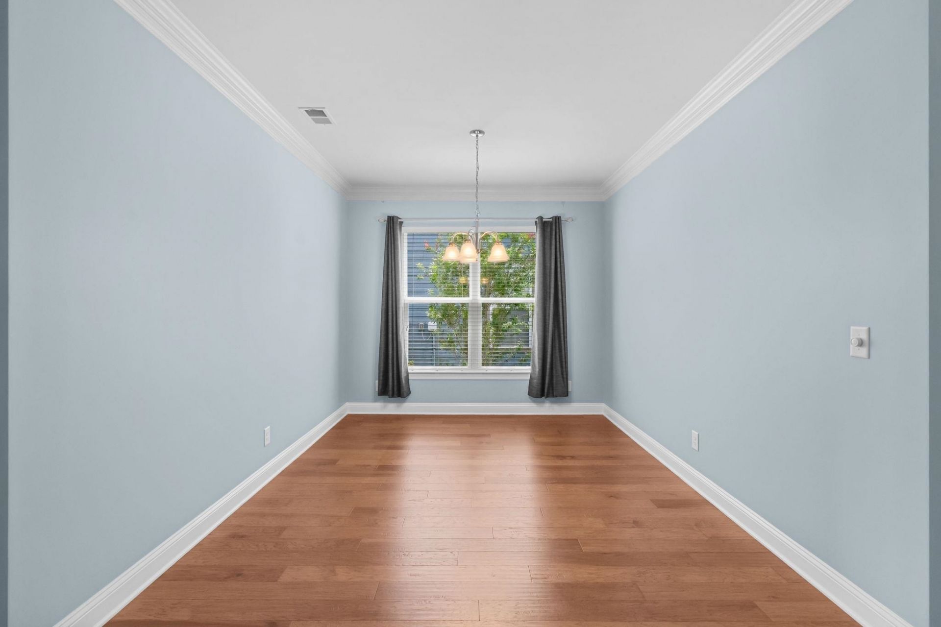 1801 Orchard Dr. Photo 11