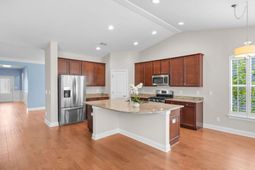 1801 Orchard Dr. photo 4