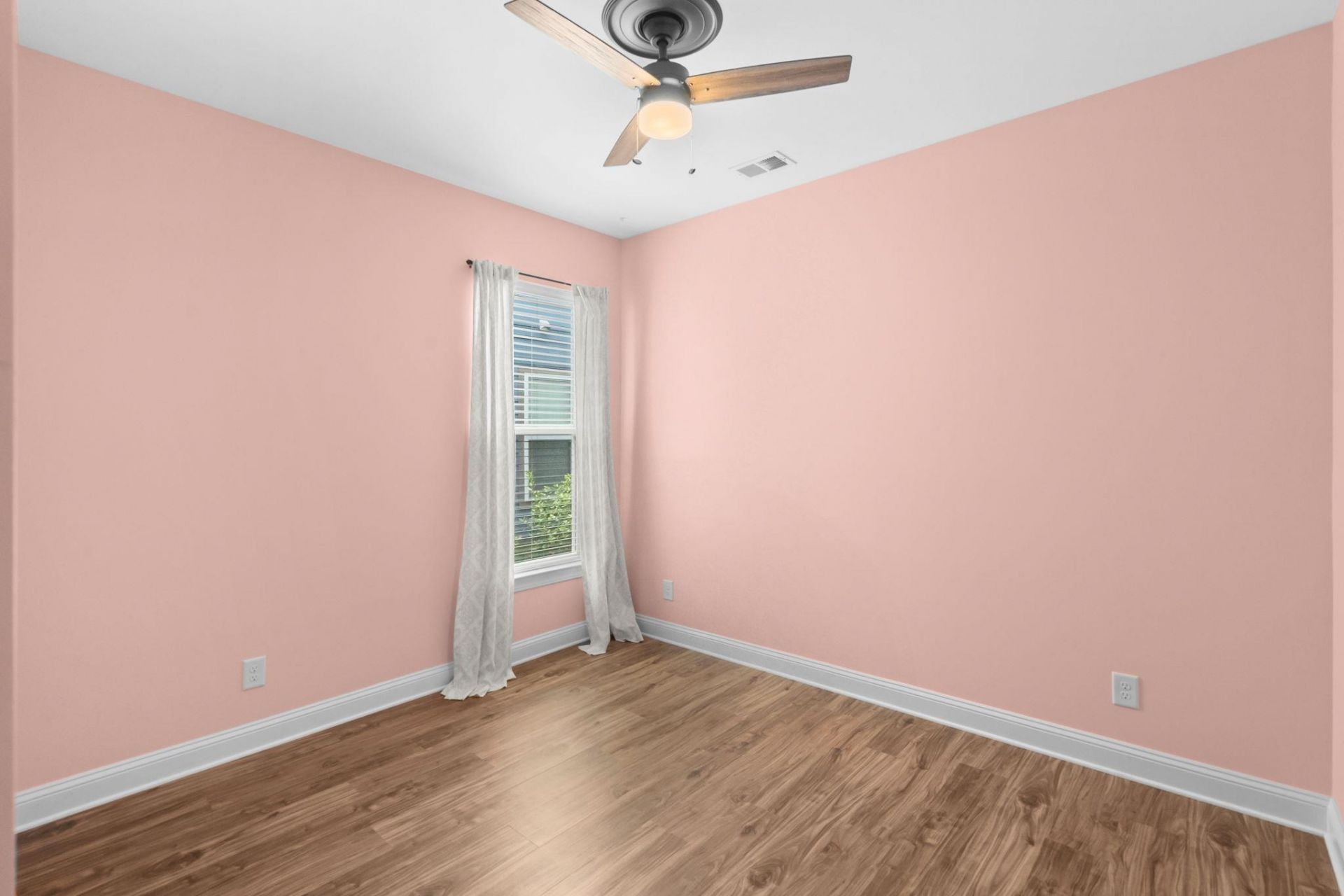 1801 Orchard Dr. Photo 48