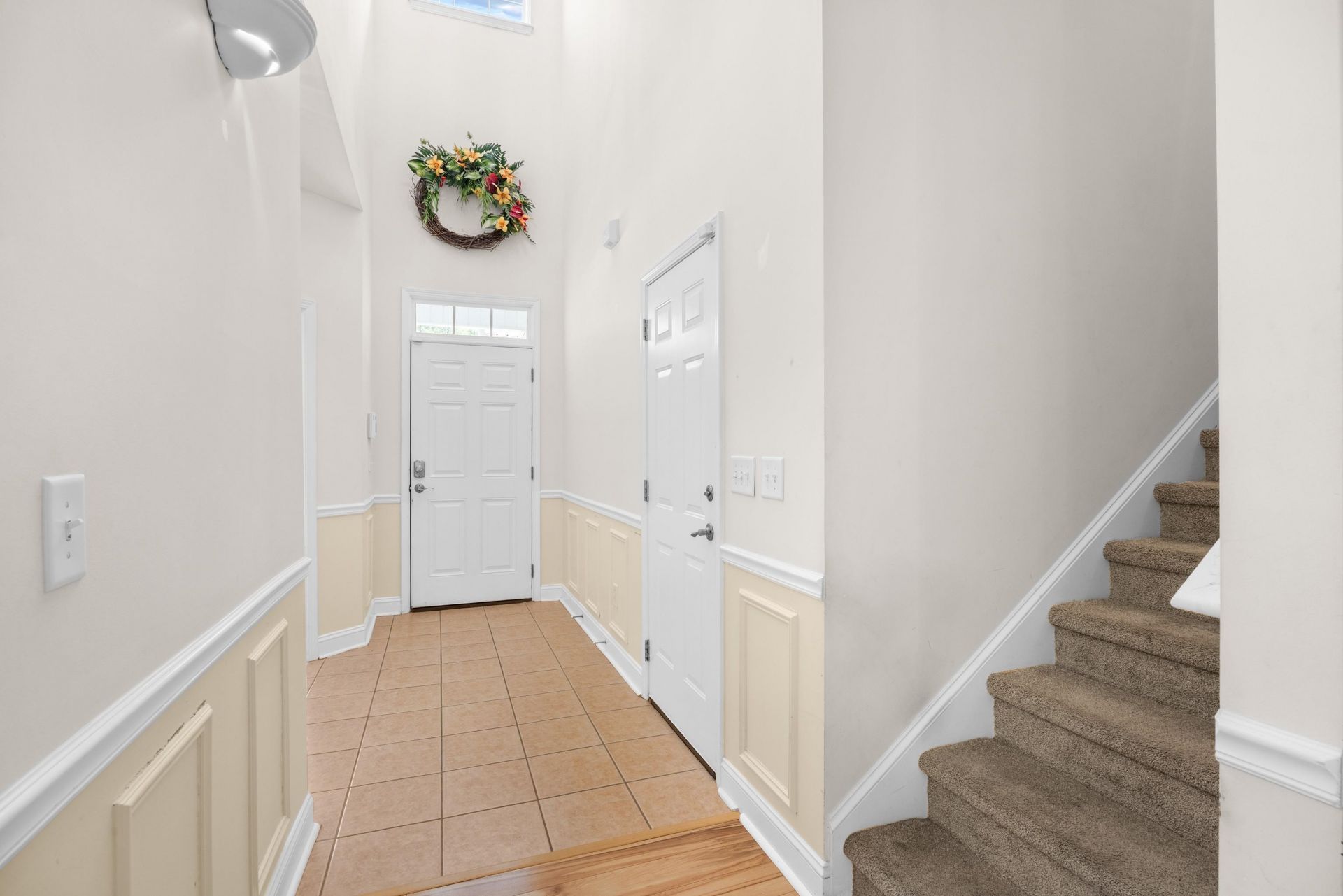 714 Botany Loop Photo 28