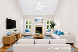 714 Botany Loop photo 4