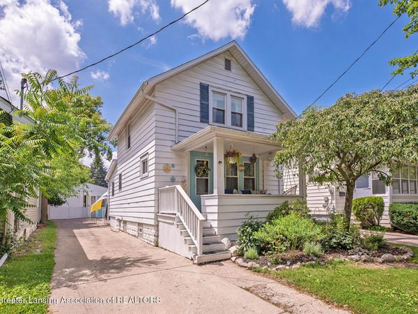 525 N Magnolia Avenue, Lansing, MI 48912