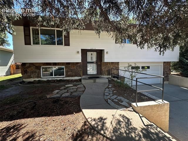 2813 Dusk Drive, Colorado Springs, CO 80918 Main Photo
