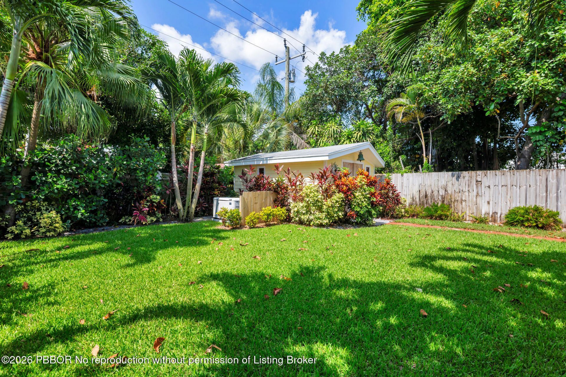 326 Marlborough Place, West Palm Beach, FL 33405 Photo