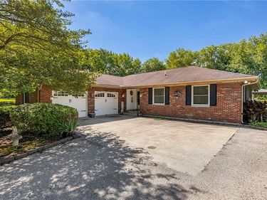 2063 Pekin Road, Clearcreek Twp, OH 45068