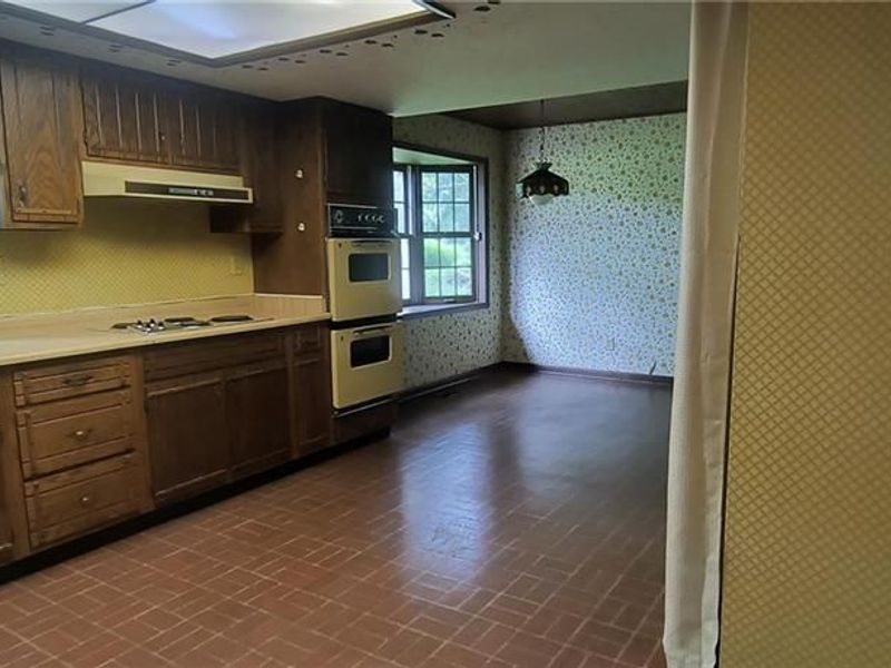 1470 Sugarhill Lane, Sugarcreek Township, OH 45385 Photo 11