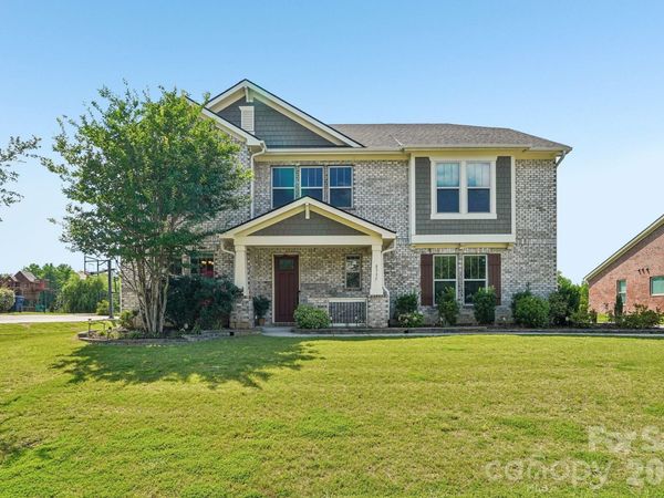 8337 Breton Way , Harrisburg, NC 28075