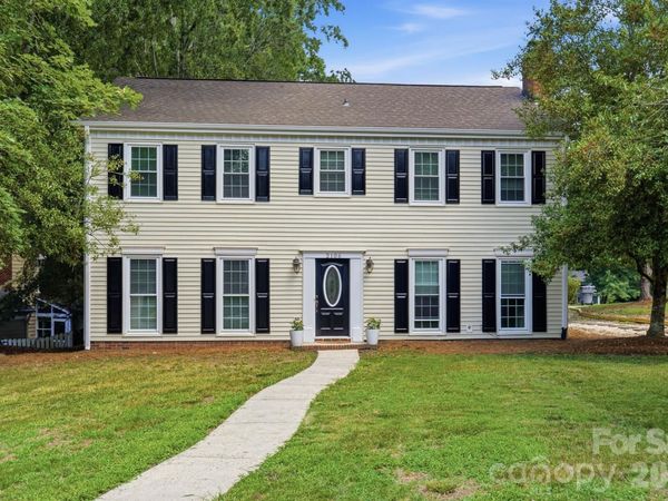 2106 Caleo Circle , Charlotte, NC 28270