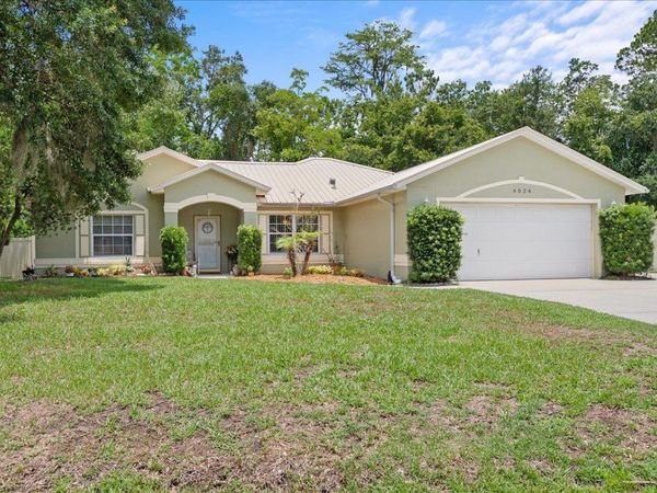 4024 Red Pine Ln, St Augustine, FL 32086