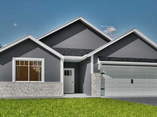 1804 Dale Place SE, Pine Island, MN 55963