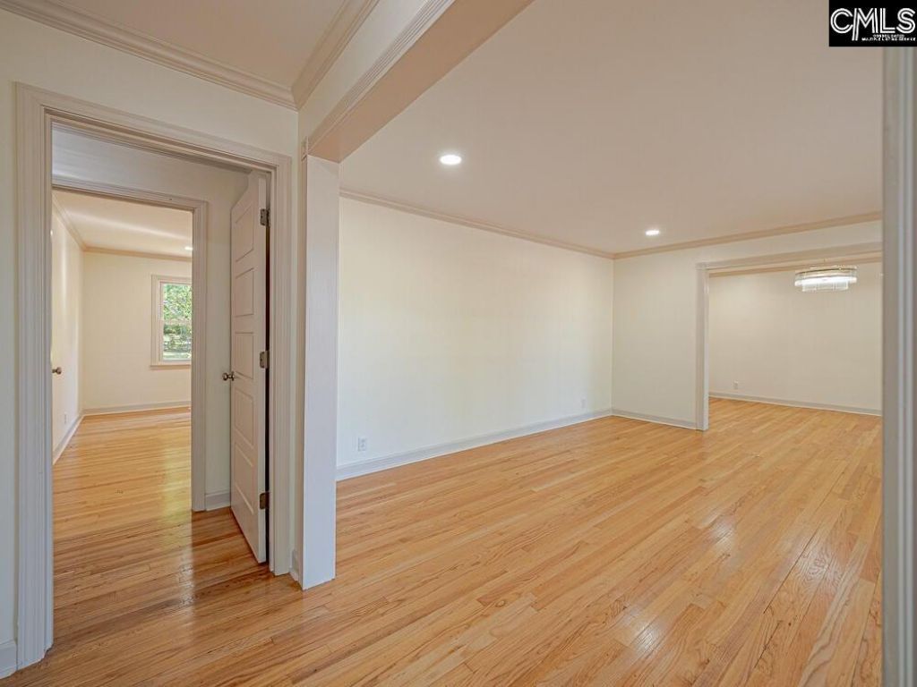 5900 Brookland Drive  Photo 4