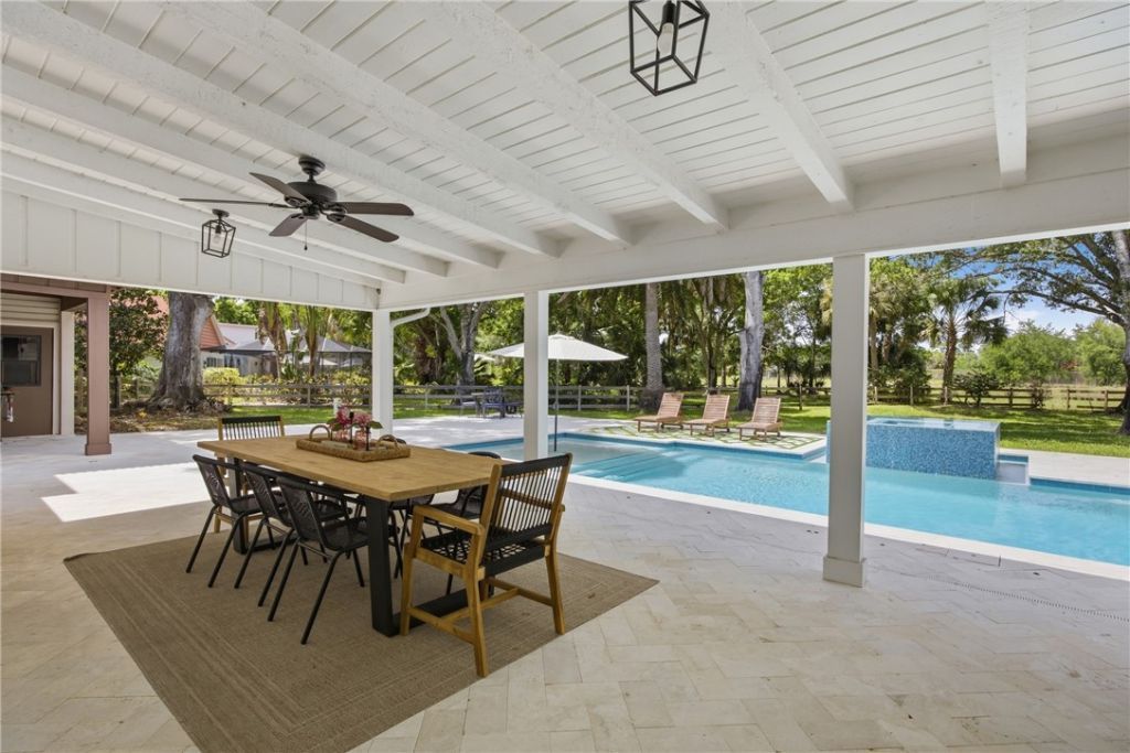 655 40th Avenue Sw, Vero Beach, FL 32968 Photo