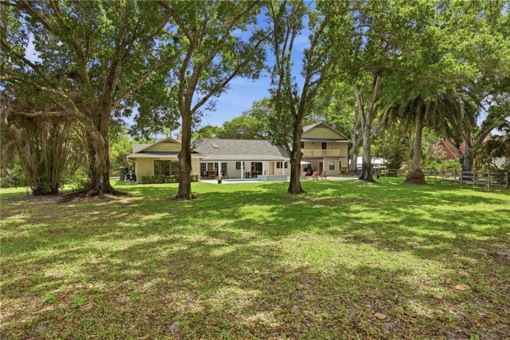 655 40th Avenue Sw, Vero Beach, FL 32968 Photo