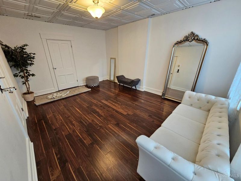 118 W Benson Street, Reading, OH 45215 Photo 4