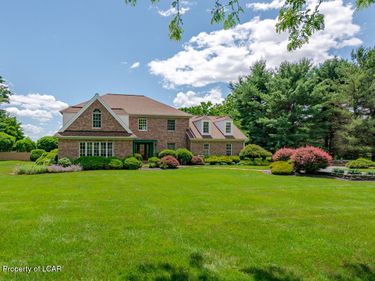 230 Lantern Hill Road, Shavertown, PA 18708