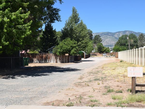 2880 Dori Way, Carson City, NV 89706