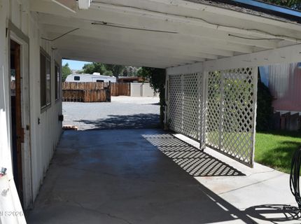 2880 Dori Way, Carson City, NV 89706 Photo