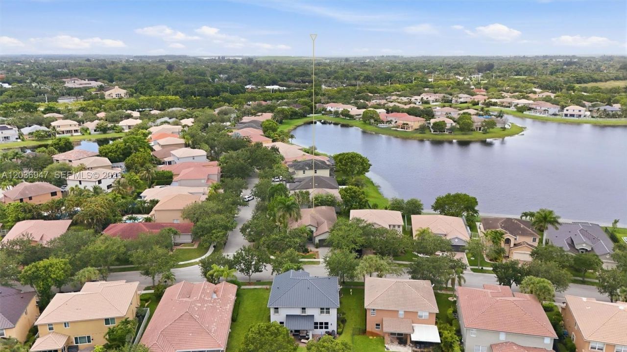 19308 Stonebrook St, Weston, FL 33332 Photo