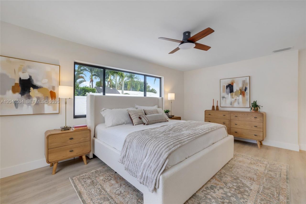 5718 NE 15th Ave , Fort Lauderdale, FL 33334 Photo