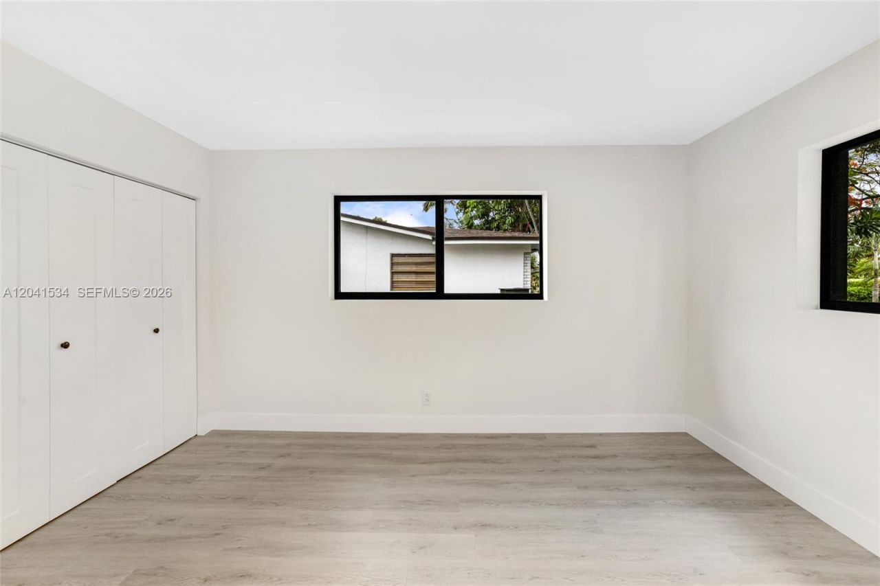 5718 NE 15th Ave , Fort Lauderdale, FL 33334 Photo