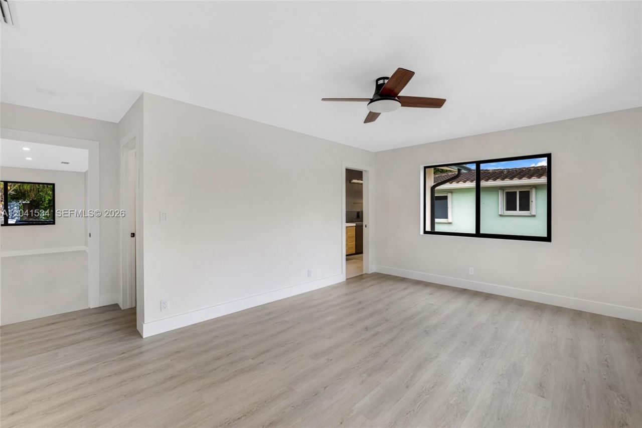 5718 NE 15th Ave , Fort Lauderdale, FL 33334 Photo