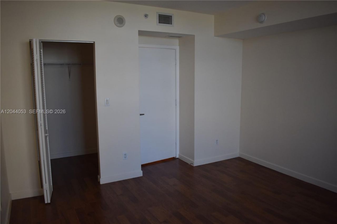 325 S Biscayne Blvd , Unit 3616, Miami, FL 33131 Photo