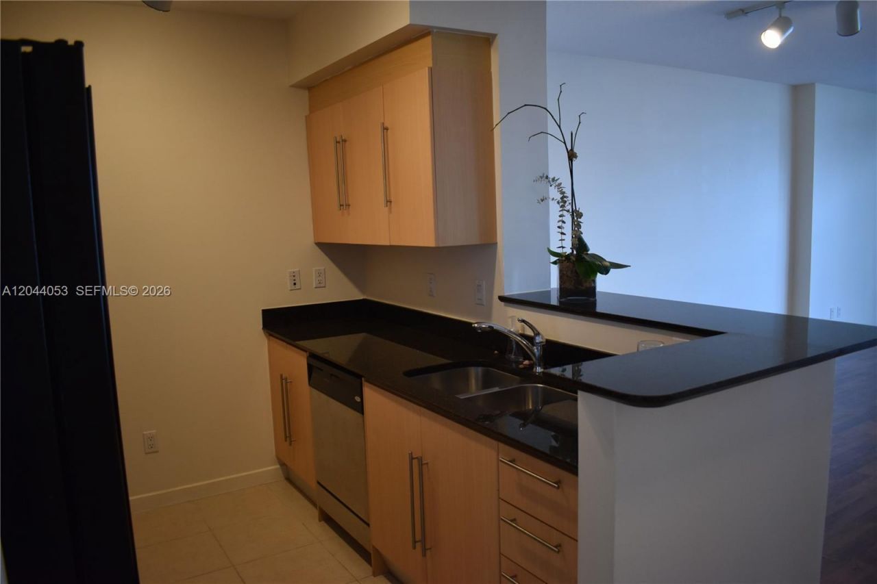 325 S Biscayne Blvd , Unit 3616, Miami, FL 33131 Photo