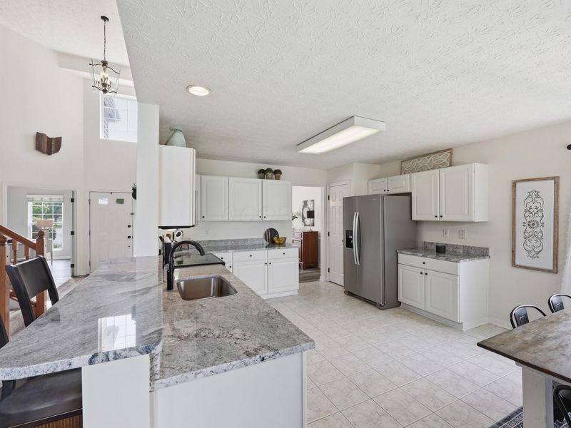 8164 Glenmore Drive, Powell, OH 43065 Photo 16