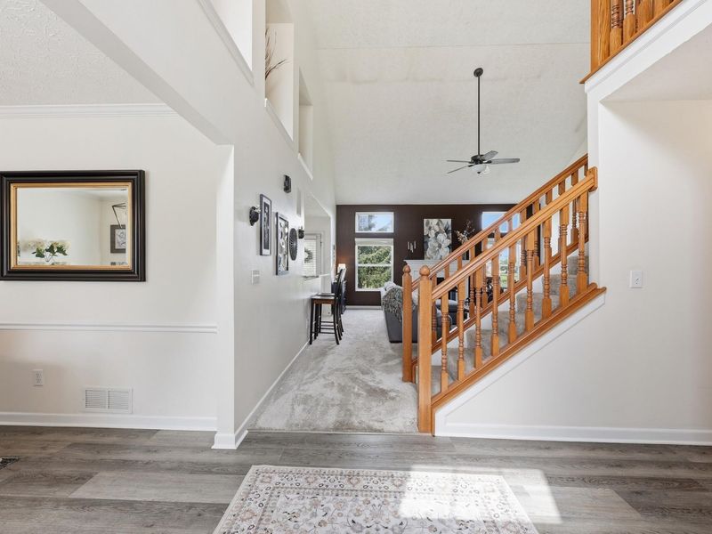 8164 Glenmore Drive, Powell, OH 43065 Photo 9