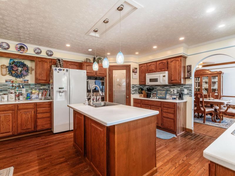315 Mackenzie Drive, Pickerington, OH 43147 Photo 12