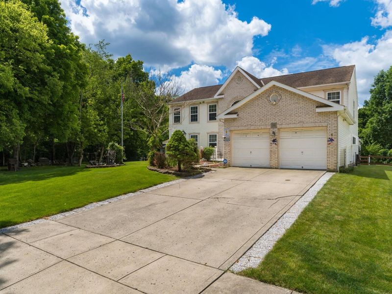 315 Mackenzie Drive, Pickerington, OH 43147 Photo 3